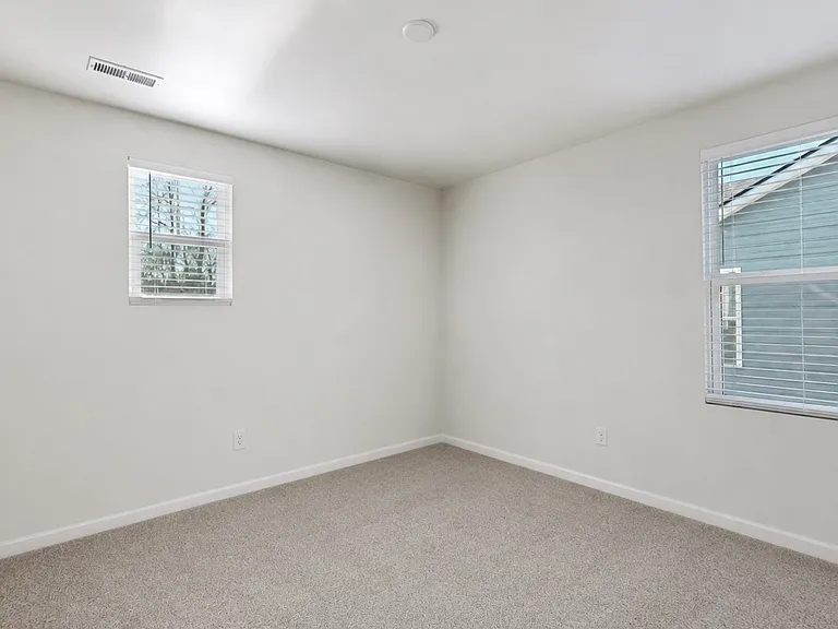 13107 Harpy Eagle Ct — Photo 35
