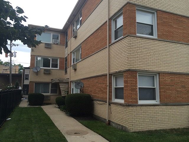 1st image of 5440 W Higgins Ave APT 2A