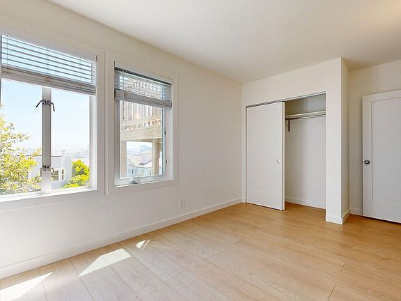 5th image of 1221 Greenwich St APT 6