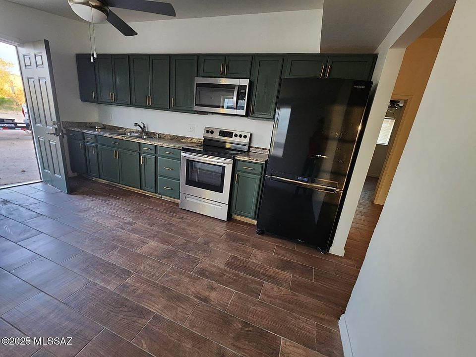 1st image of 10217 S Epperson Ln