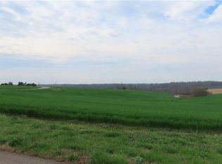 2012 Chimney Field Rd, Yadkinville, NC 27055
