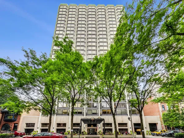 50 E Bellevue Pl APT 1504, Chicago, IL 60611