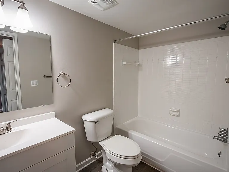 Ventnor - Bathroom