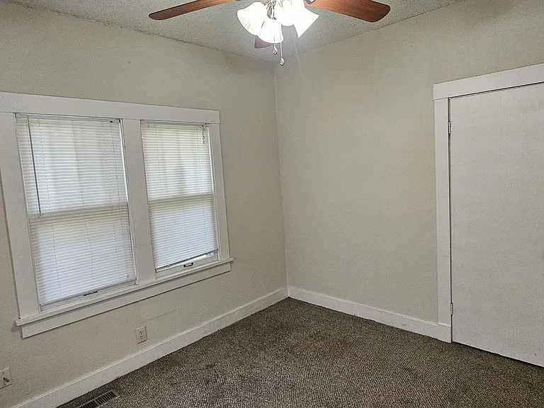 532 N Estelle Ave — Photo 7