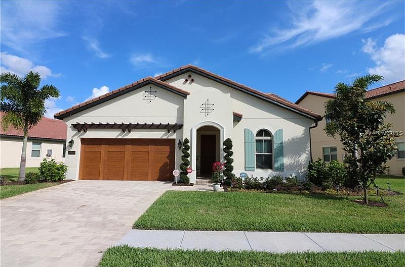 1st image of 10806 Royal Cypress Way