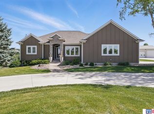 16700 Leisure Pl, Hickman, NE 68372