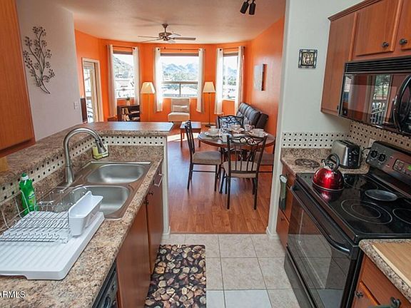 5th image of 9820 N CENTRAL Avenue #206