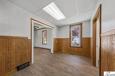272 W Tyrone St — Photo 17