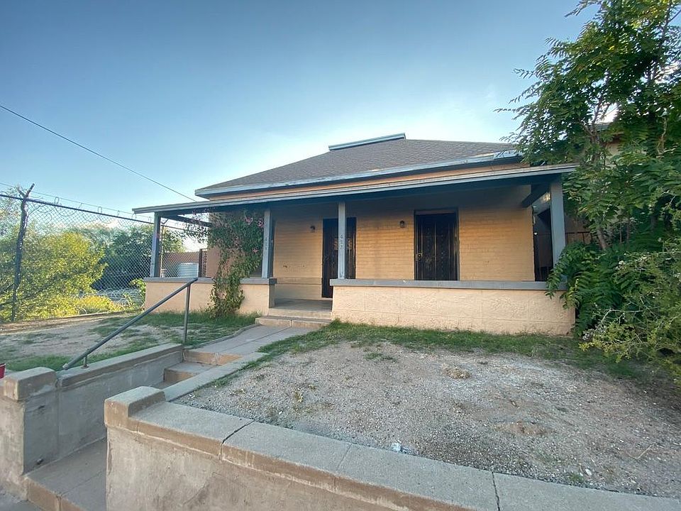 Front of duplex