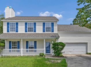 121 Kelberry Ct, Lexington, SC 29073