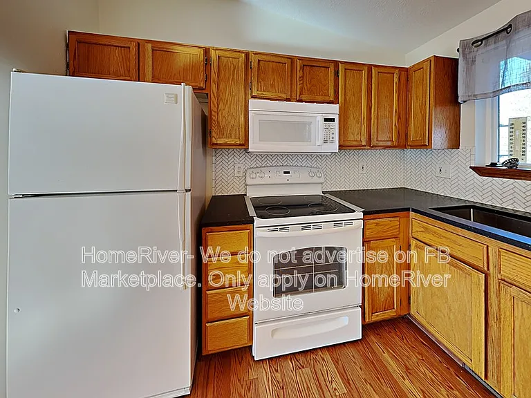 1811 E 8th Ave — Photo 7