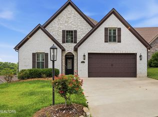 8413 Chipshot Ln, Knoxville, TN 37923