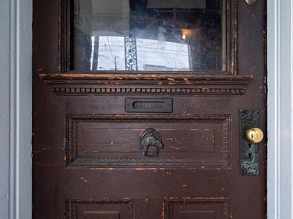 5th image of 140 W Oley St