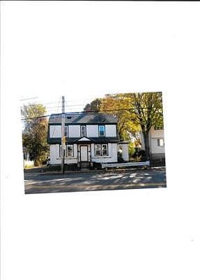 2nd image of 22 Lynnfield St