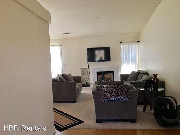 3rd image of 1234 Cherry Oak Ln