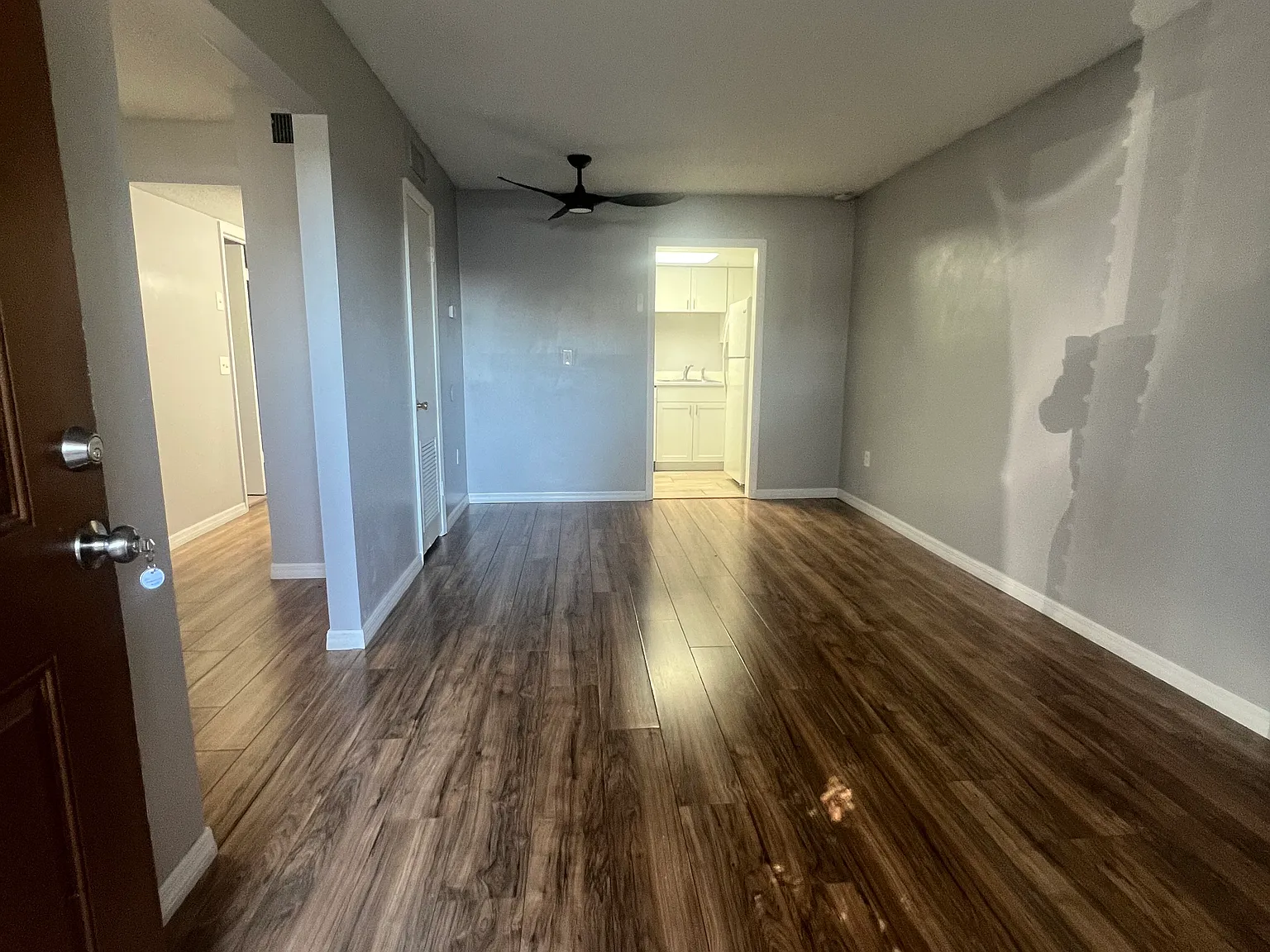 1 bed, 550 sqft, $1,125 — Photo 3