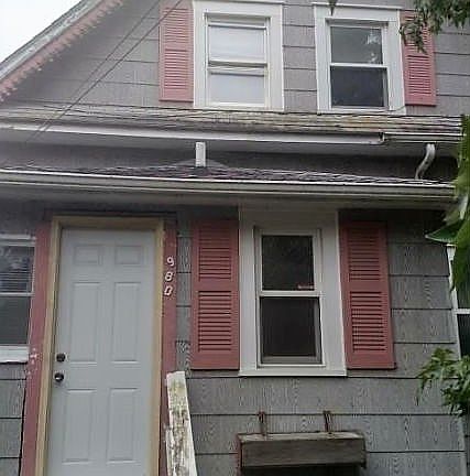 2nd image of 980 Richie Ave