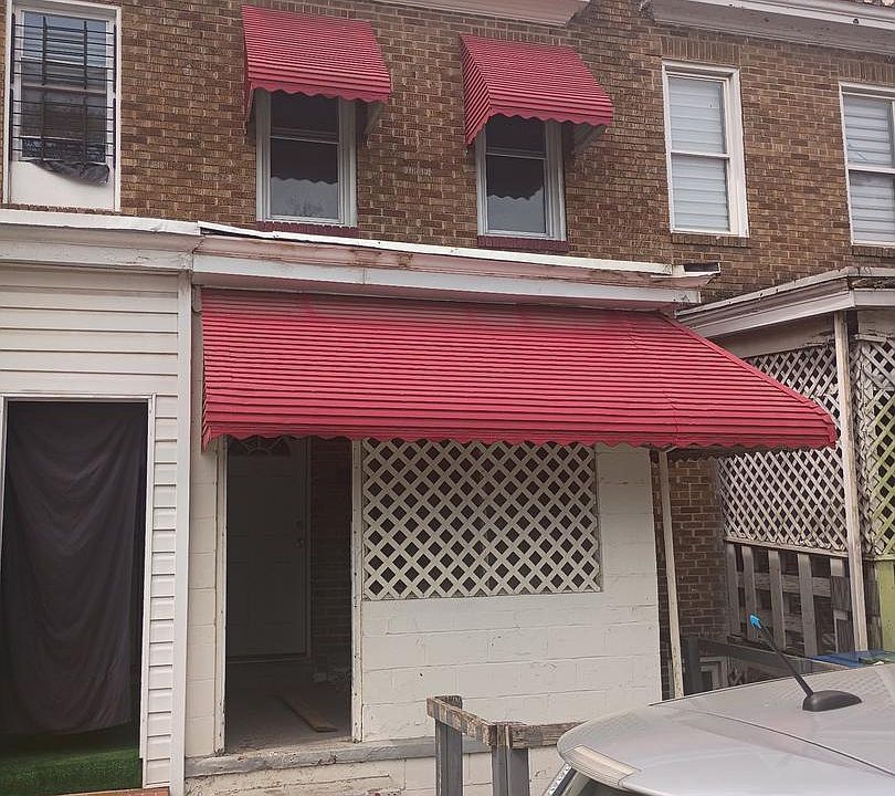 1st image of 504 E Lynn Ave