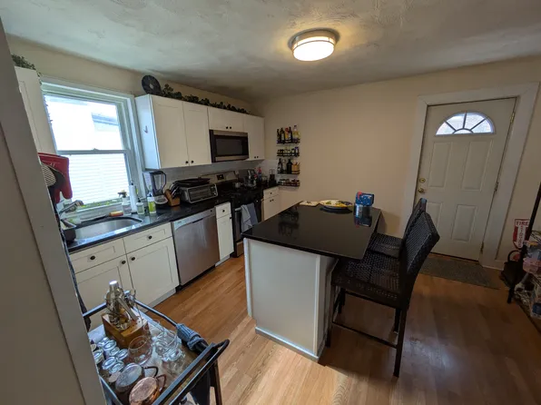 99 Norfolk St #3, Cambridge, MA 02139