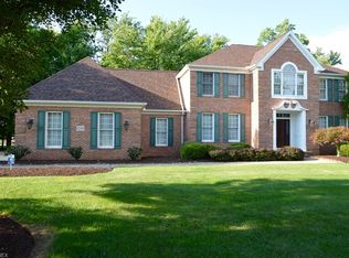 2780 Timberwood Dr, Broadview Heights, OH