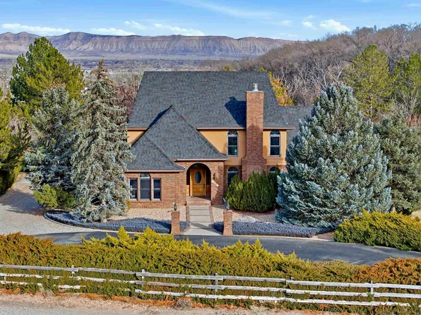 704 Canyon Creek Dr, Grand Junction, CO 81507