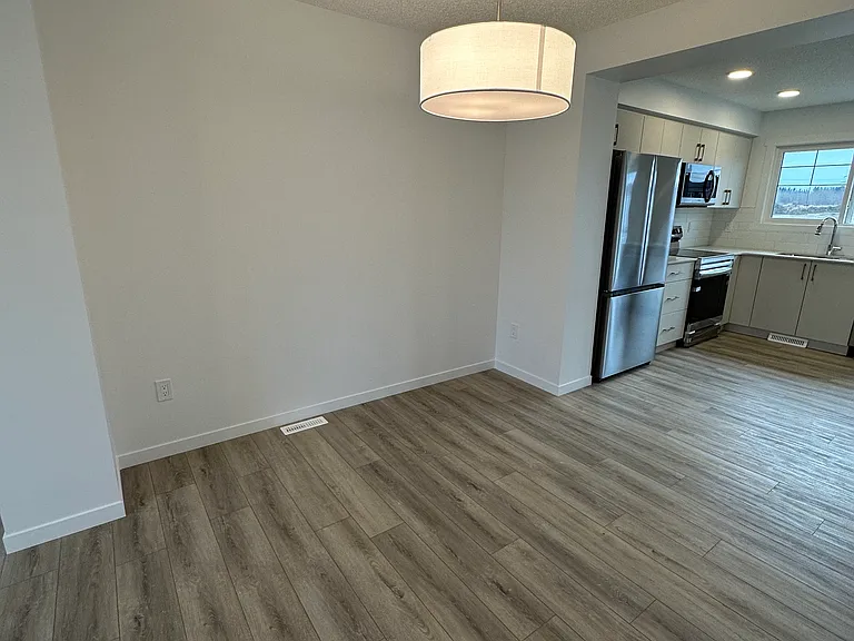 1164 Aster Blvd NW — Photo 10