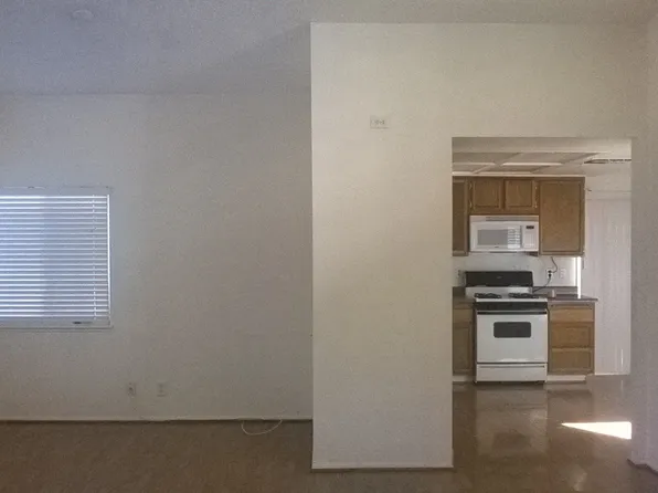 2704 Sidonia Ave, Las Vegas, NV 89102