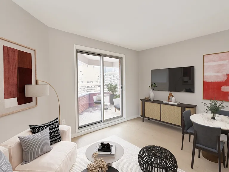 500 2nd Ave #17A — Photo 1