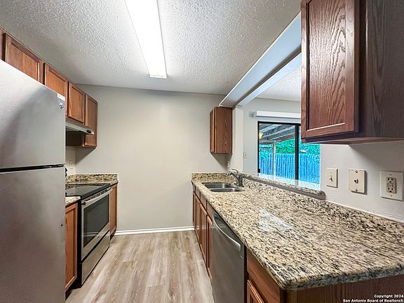 4th image of 5428 VILLA MERCEDES