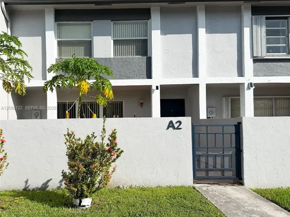 14101 SW 66th St APT A2, Miami, FL 33183