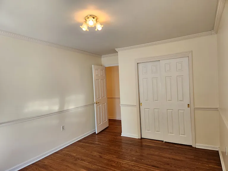 38 Park St #24E — Photo 9
