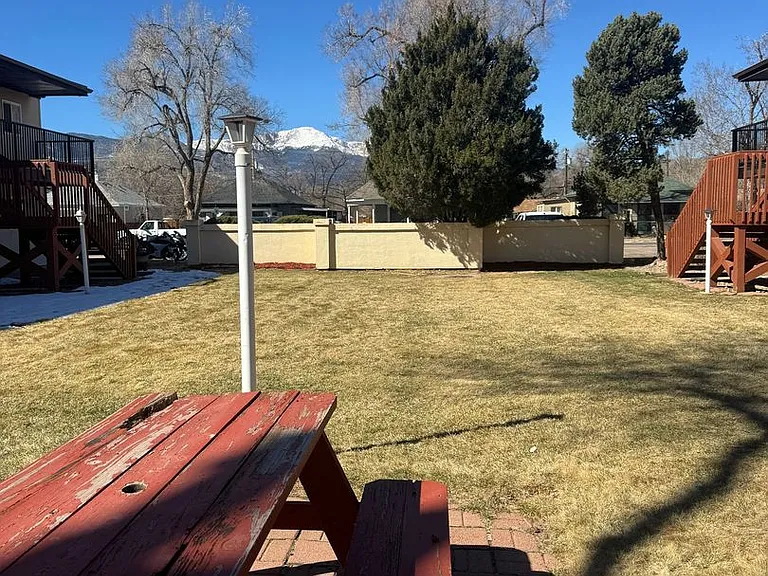 Spring Meadow Apartments — Photo 24