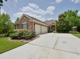 11 Carriage House Way, Conroe, TX 77384