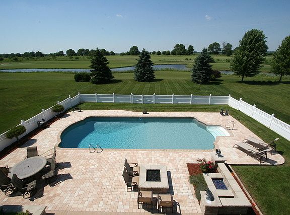 2nd image of 3540 W Nettle Creek Dr