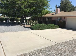 12725 Iroquois Rd, Apple Valley, CA 92308