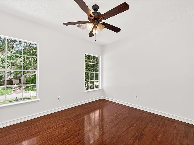 42 Rockridge Dr — Photo 25