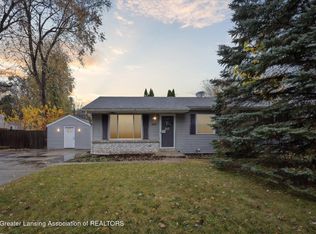 2800 Dunlap St, Lansing, MI 48911