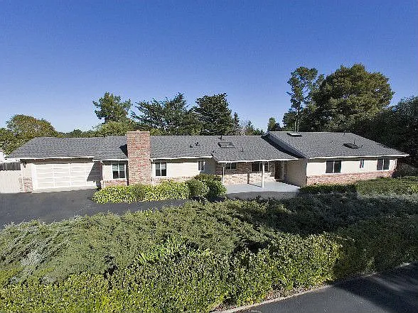 356 Barbara Way photo 1