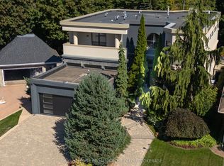 3 Authors Ln, Kingston, ON K7M 7W7