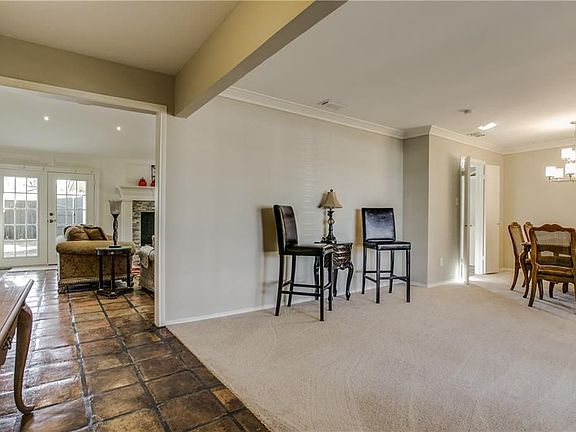 3rd image of 2708 S Hillbrier Cir