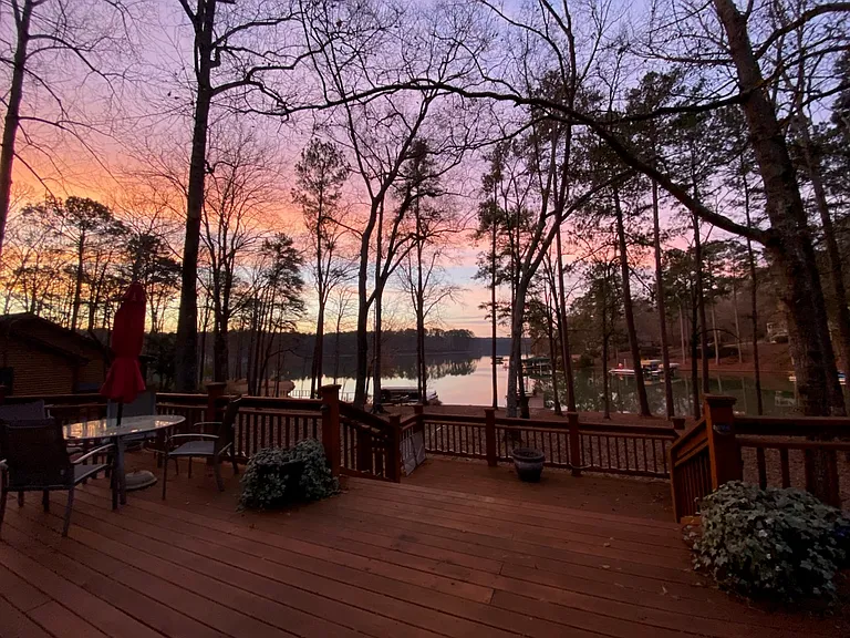 1320 Buckhead Dr — Photo 12