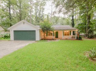 1667 Folkstone Rd, Tallahassee, FL 32312