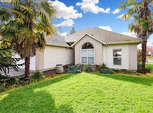 100 E Mountainview Dr, Newberg, OR 97132