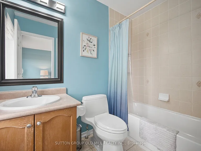 946 Audley Rd N — Photo 31