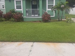 2240 13th St S, Saint Petersburg, FL 33705