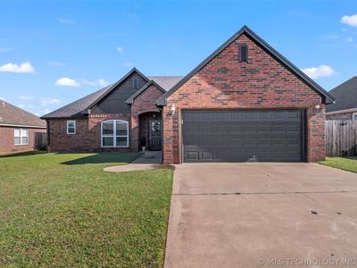 9705 E 109th St N, Owasso, OK, 74055