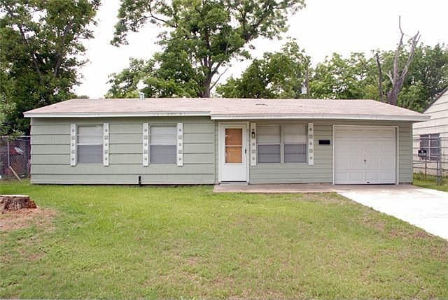 2nd image of 8130 Sandhurst Dr