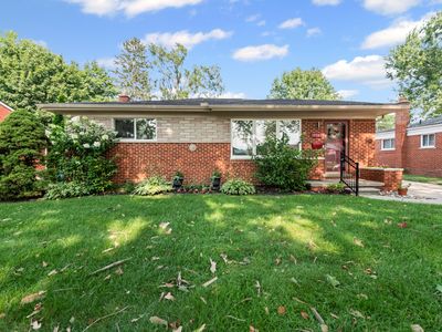 19542 Hardy St, Livonia, MI, 48152