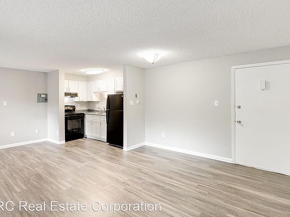 5th image of 5599 S Windermere St #8680651