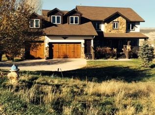 160 Mara Ct, Gypsum, CO 81637